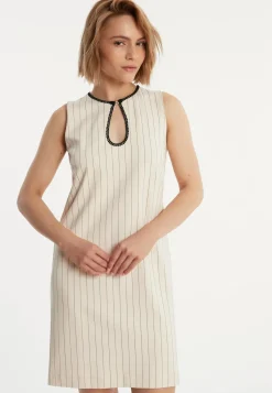 Outlet Ana Alcazar A-Linienkleid Zassy Offwhite