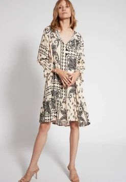 Hot Ana Alcazar Volantkleid Fanny Beige