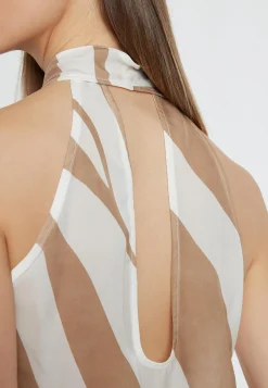 New Ana Alcazar Wasserfalltop Rasty