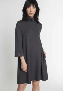Hot Ana Alcazar Weites Kleid Inky